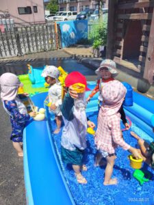 School Open Day- Rainbow(July 29-August 2)　（参観日）