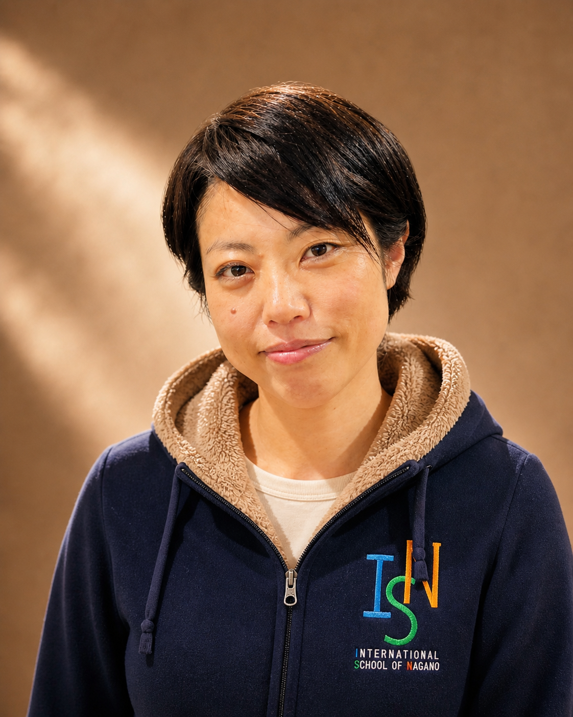鈴木菜穂子