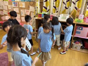 Milky Way: Learning to work as one through a fun scavenger hunt!(July 28-August 1)