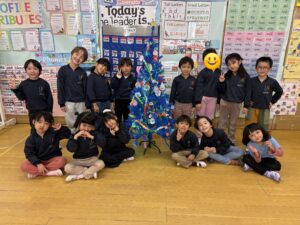 Milky Way:Discovering storytelling through paper puppets.(November 17th-21st)