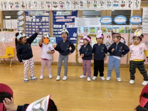 Little Stars in the making” Preparing for our Christmas Play – Aurora(November 17-21)